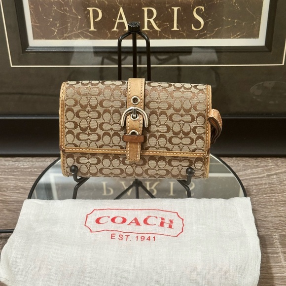 Coach Vintage Signature Mini C's Signature Soho Compact Wallet - Picture 2 of 16